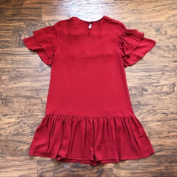 New ASOS Short Sleeve Drop Waist‎ Dress with Ruffles - Picture 5 of 9